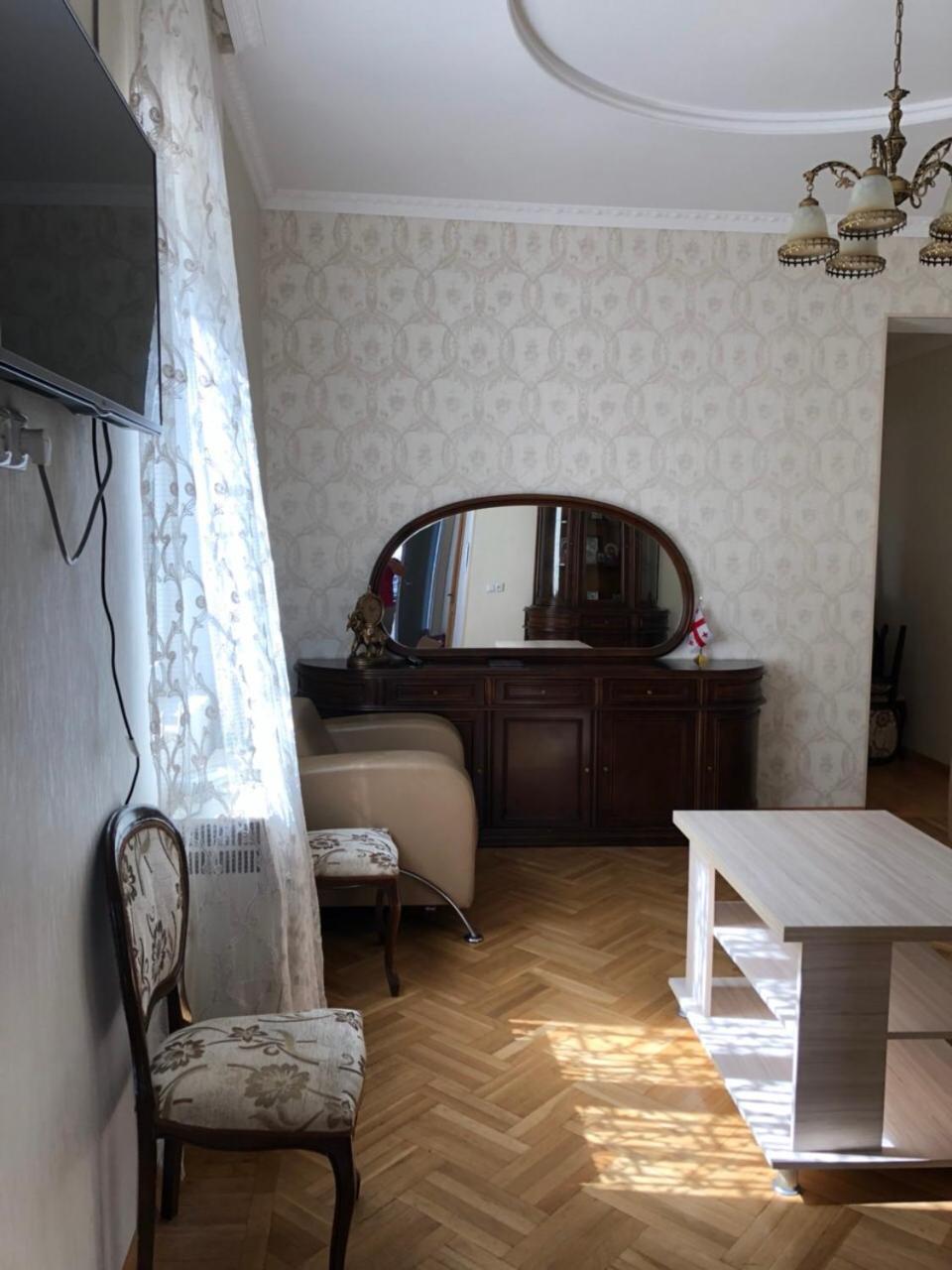 Apartment Old クタイシ エクステリア 写真