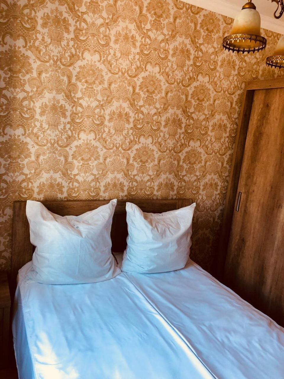Apartment Old クタイシ エクステリア 写真